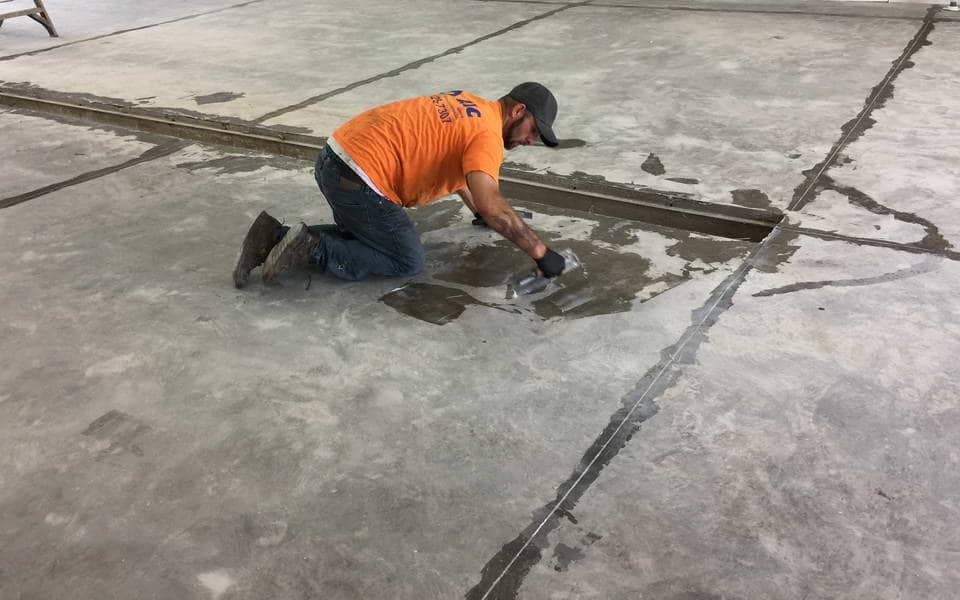 floor coating and moisture control nasjax